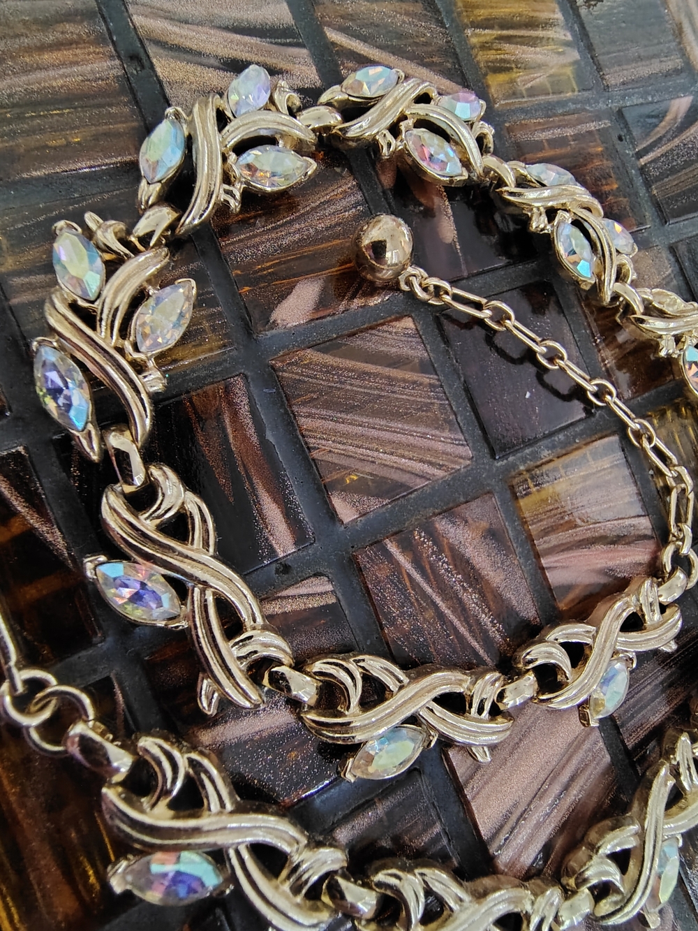 Trifari Gold Tone Choker Necklace with Iridescent Aurora Crystals - Picture 3 of 8
